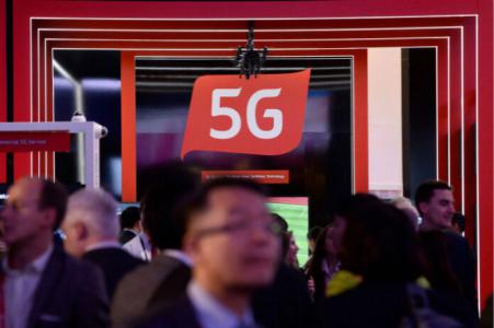Người Trung Quốc muốn cắt cáp quang internet vì ‘đã có 5G’