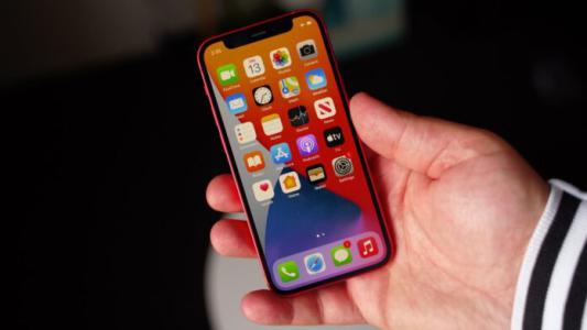 Nhà phân tích Ming-Chi Kuo: iPhone mini sắp bị khai tử từ 2022?