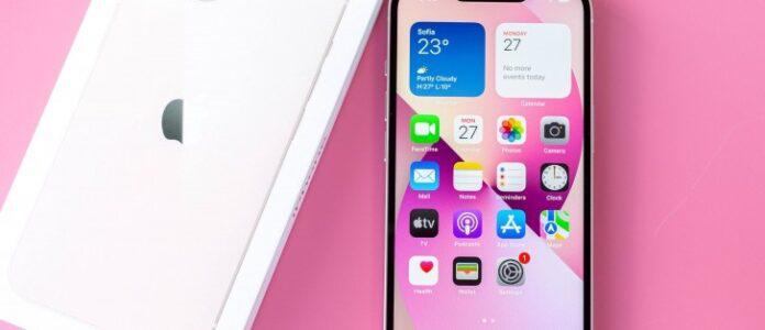 Apple cắt giảm sản lượng iPhone 13 do thiếu chip