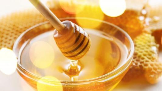 Uống mật ong lúc nào thì tốt cho sức khỏe?