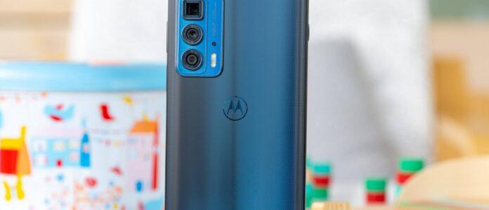 Lộ diện thông số chi tiết Motorola Edge 30 Ultra