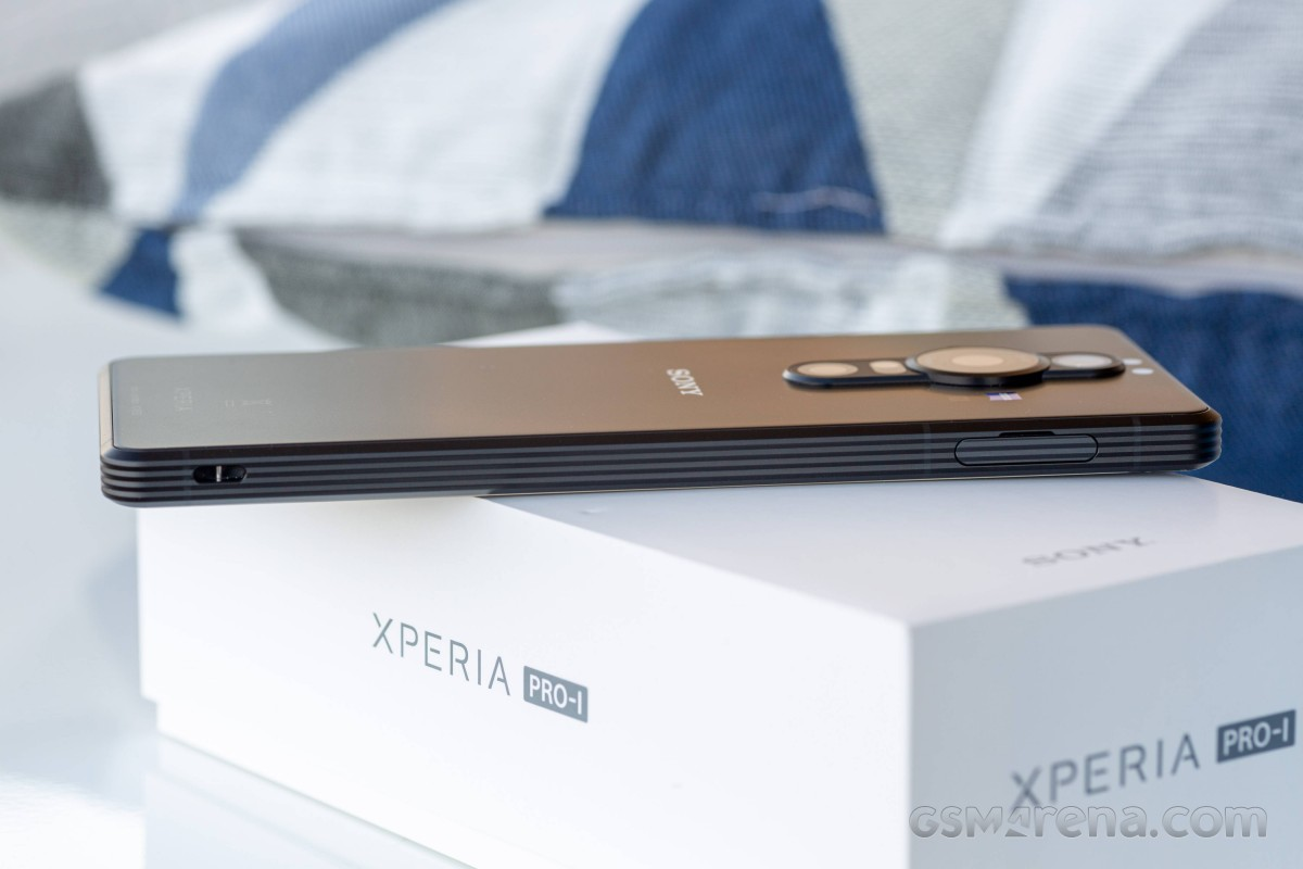 Sony Xperia Pro-I lên kệ