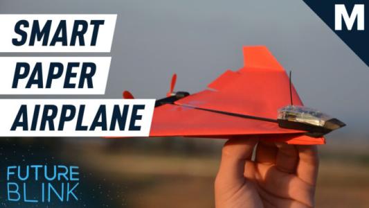 Đây là chiếc máy bay giấy có thể điều khiển bằng smartphone