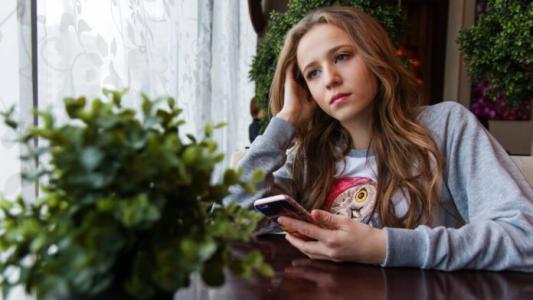 Mạng xã hội khiến trẻ em không hạnh phúc