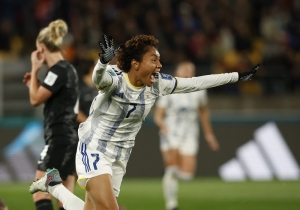Tuyển nữ Philippines giành thắng lợi lịch sử tại World Cup