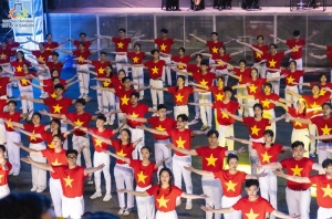 Hơn 300 Sinh viên Trường Cao đẳng Du lịch Sài Gòn góp mặt tại đại nhạc kịch 'Chuyến tàu huyền thoại'